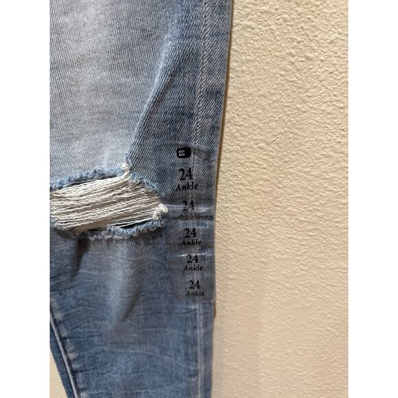 Womens Buckle Black fit no. 75 Ankle Skinny 24x27 distressed jeans New - Picture 3 of 5